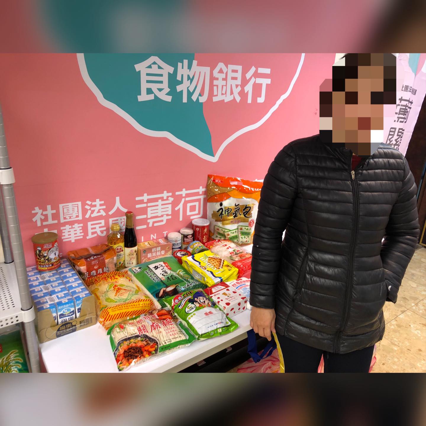 依靠攤販維生!丈夫過世留下三名幼子的黃媽媽故事(標題圖檔)