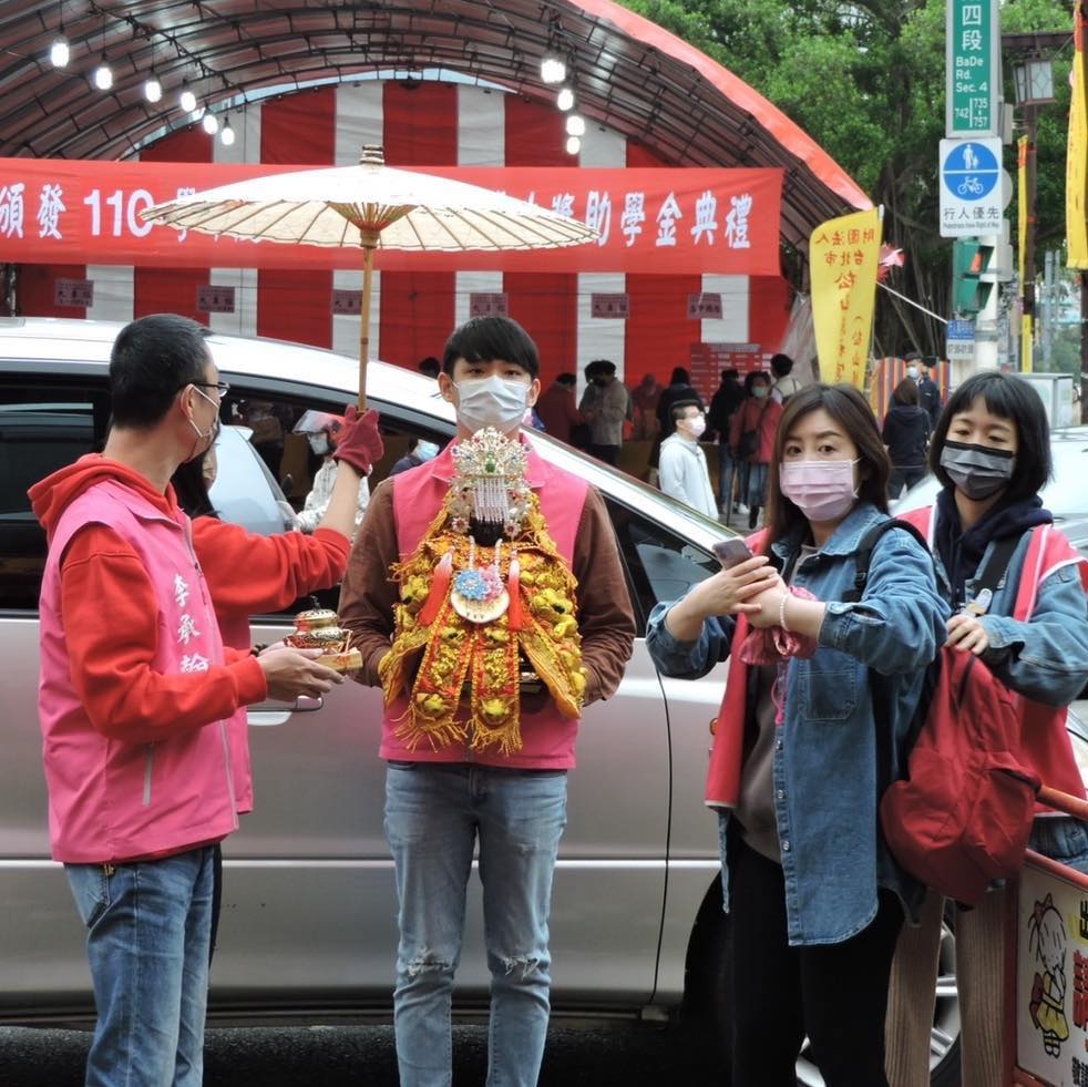 恭請協會媽祖回祖廟(標題圖檔)