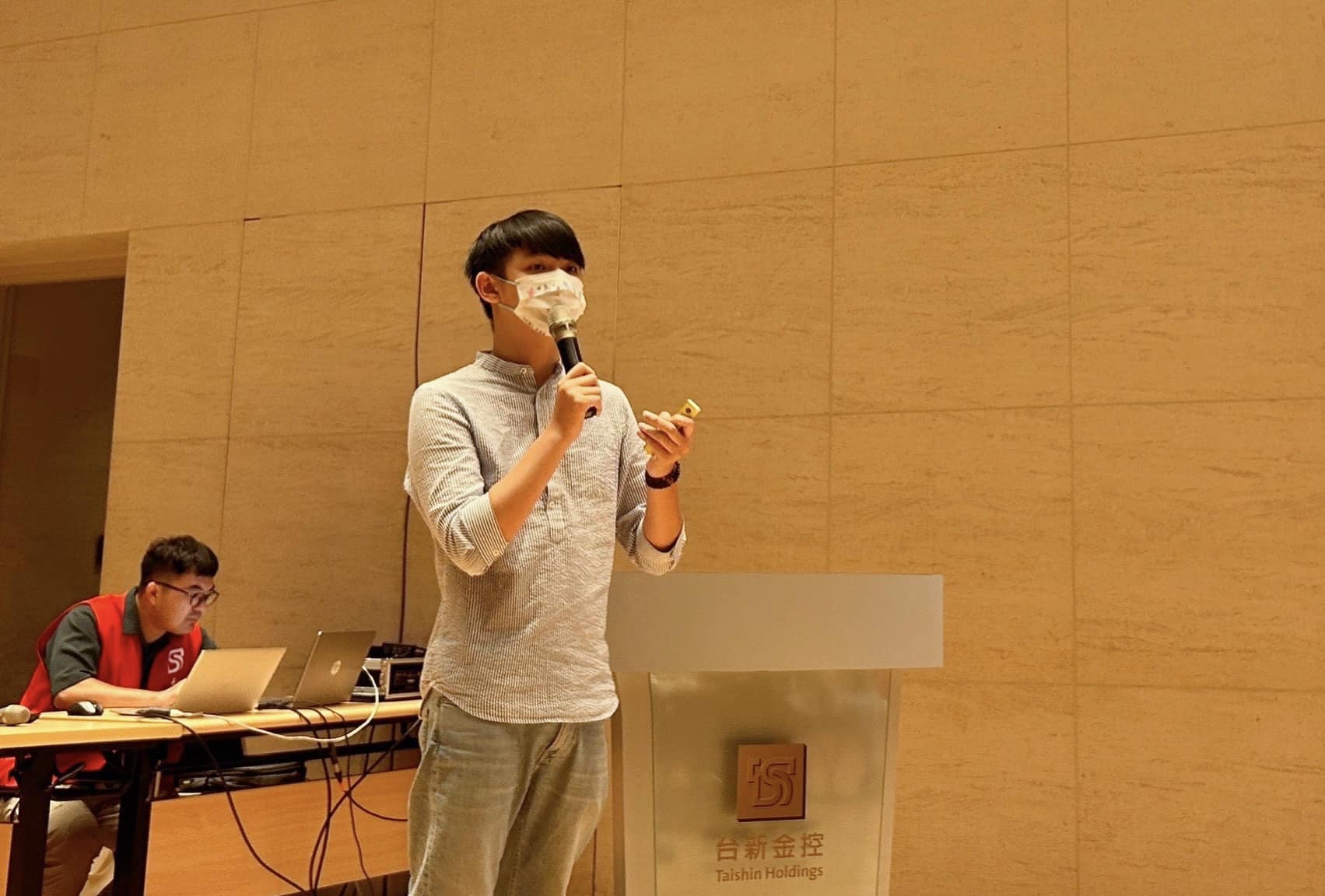 💪今日受邀前往 台新銀行公益慈善基金會(標題圖檔)