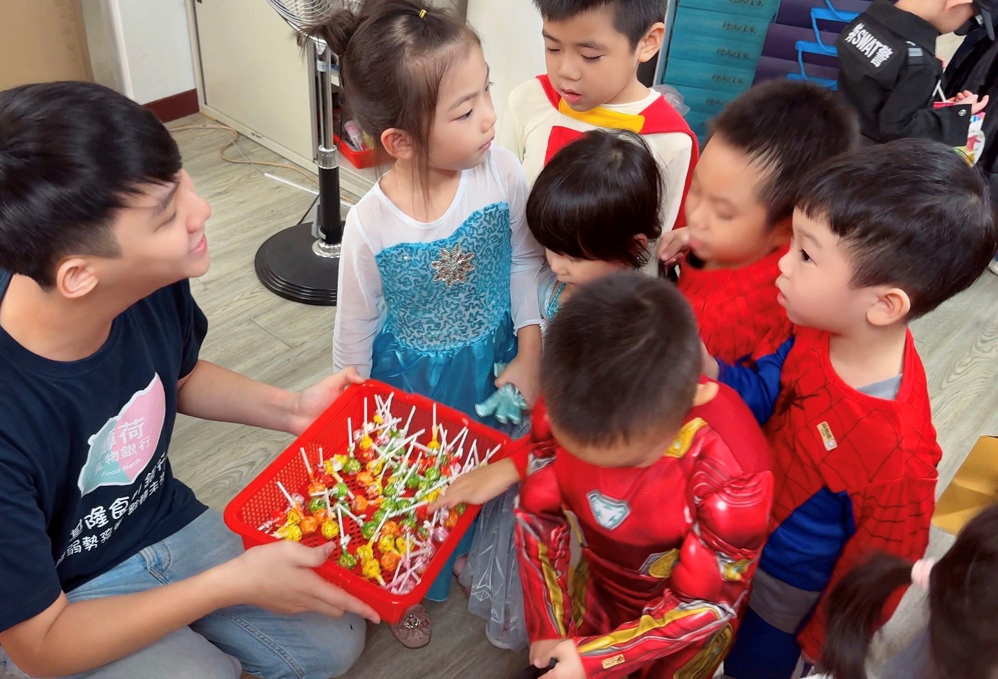 🍭不給糖就搗蛋🍬(標題圖檔)