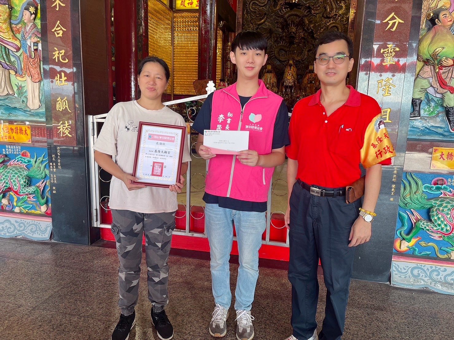 🏠廟宇贈愛心 物資助弱勢🫰(標題圖檔)