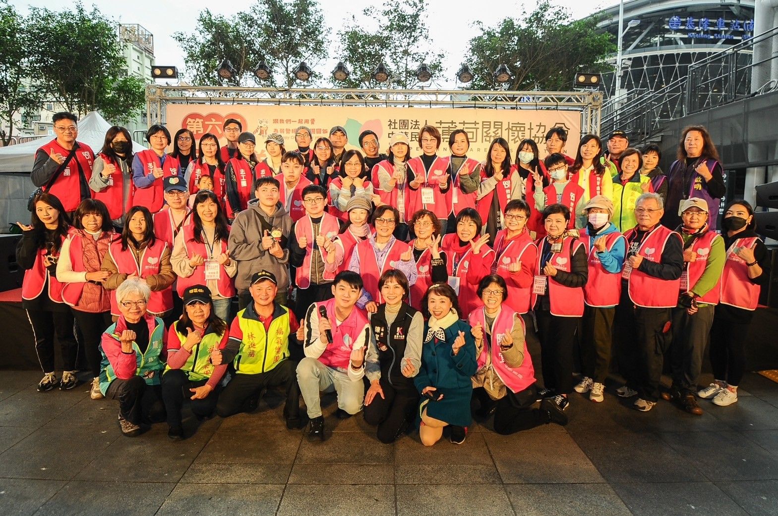 🧧第六屆 寒冬送溫暖 圍爐過好年暨獎助學金發放活動-活動圓滿大成功🧧(標題圖檔)