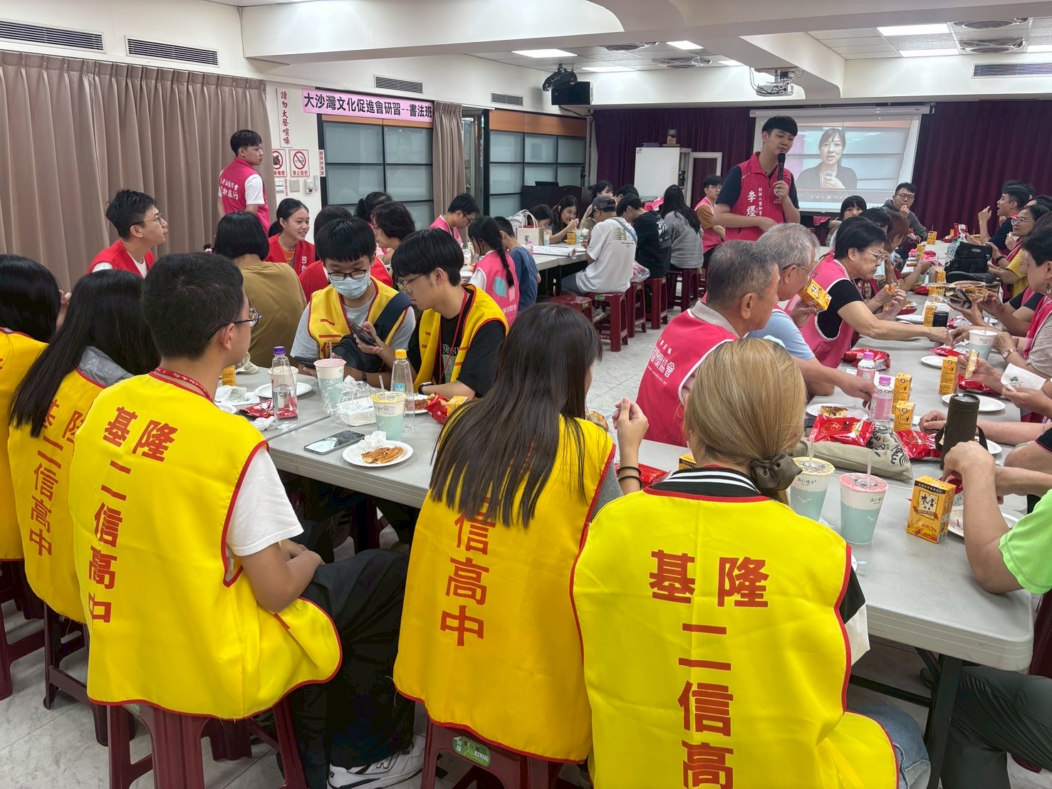 薄荷「九九重陽 開心向陽」跨世代志工傳遞公益傳播愛(標題圖檔)