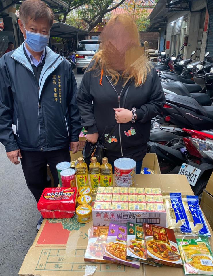 從事臨時工的謝媽媽 獨立扶養一家人的故事(標題圖檔)