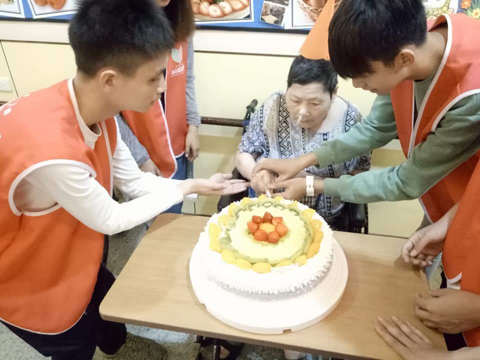 薄荷關懷協會-豫章高職志工服務(標題圖檔)