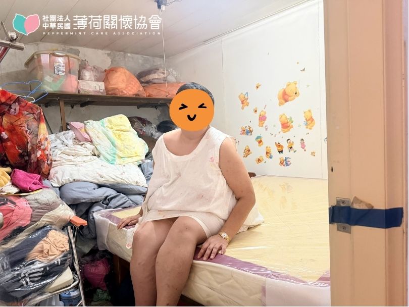 一張床墊的背後，是媽媽四十多年的照顧｜阿伶一家的故事(標題圖檔)